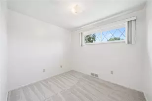 609 Brightberry Rd, Monroeville, PA 15146 - Photo 17