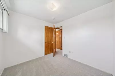 609 Brightberry Rd, Monroeville, PA 15146 - Photo 15