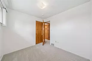 609 Brightberry Rd, Monroeville, PA 15146 - Photo 15