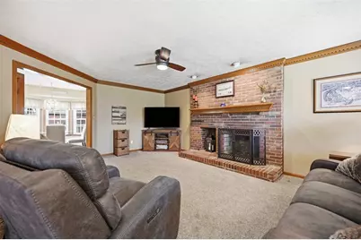 648 Cedar Drive, Findlay Township, PA 15126 - Photo 7