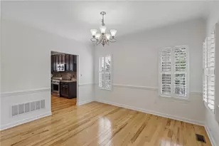 354 Wealdstone Rd, Cranberry Township, PA 16066 - Photo 5