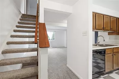 126 Rossmor Ct, Ross Twp, PA 15229 - Photo 19