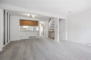 126 Rossmor Ct, Ross Twp, PA 15229 - Photo 13