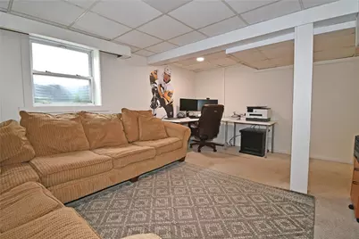 318 Fieldbrook Dr, Pittsburgh, PA 15228 - Photo 23