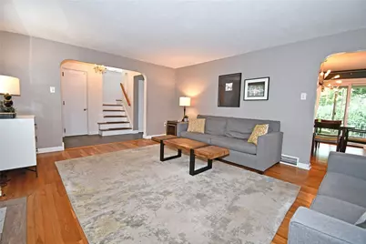 318 Fieldbrook Dr, Pittsburgh, PA 15228 - Photo 7