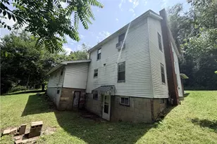 1861 Malerie Ln, Forward Township, PA 15063 - Photo 13