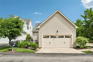 532 Paddington Ln, Cranberry Township, PA 16066 - Photo 27
