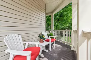 532 Paddington Ln, Cranberry Township, PA 16066 - Photo 3