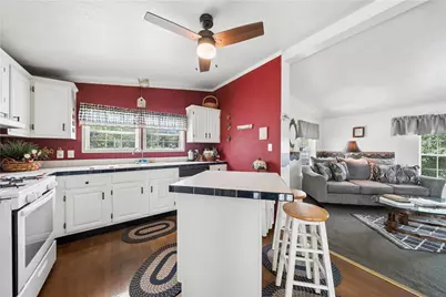 524 N 5th St, Youngwood, PA 15697 - Photo 11