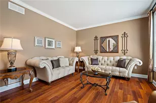 304 Daniela Dr, Allegheny Township, PA 15068 - Photo 7