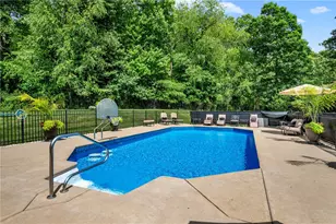 304 Daniela Dr, Allegheny Township, PA 15068 - Photo 39