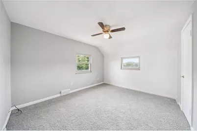 887 North St, New Kensington, PA 15068 - Photo 9