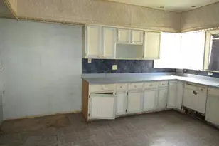118 Center Ave, Burgettstown Boro, PA 15021 - Photo 11