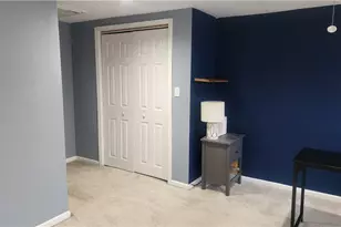 425 Summit Ave, Ellwood City, PA 16117 - Photo 17