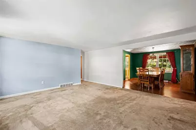 6148 Great Dane Dr, Bethel Park, PA 15102 - Photo 7