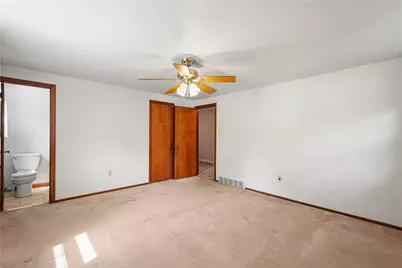 6148 Great Dane Dr, Bethel Park, PA 15102 - Photo 25