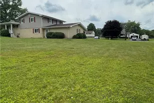 107 Mapeat Ln, Union Township, PA 16101 - Photo 5
