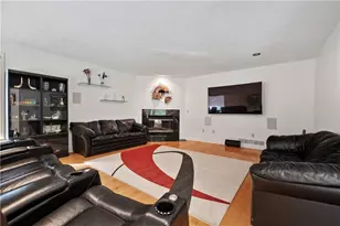 122 Trotwood Dr, Monroeville, PA 15146 - Photo 17