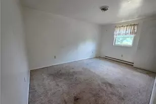 15 Coal St, Charleroi Boro, PA 15432 - Photo 9