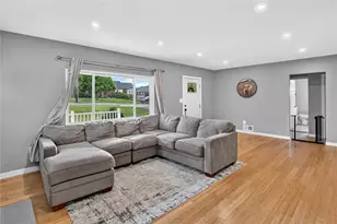 134 Meadowbrook Dr, Bethel Park, PA 15102 - Photo 9