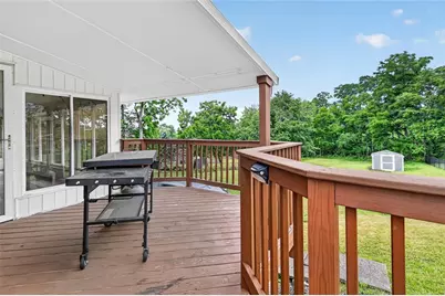 134 Meadowbrook Dr, Bethel Park, PA 15102 - Photo 31