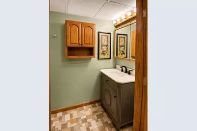 1035 Sanda Dr, Pittsburgh, PA 15227 - Photo 13