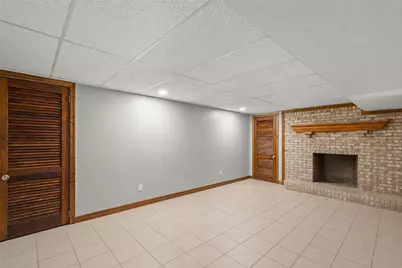 1035 Sanda Dr, Pittsburgh, PA 15227 - Photo 11