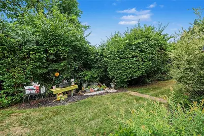 1232 Pennsbury Blvd, Pittsburgh, PA 15205 - Photo 19
