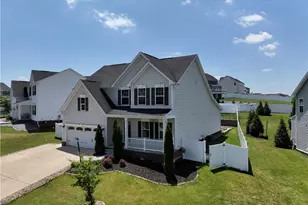228 Oakmont Dr, Ross Twp, PA 15229 - Photo 3