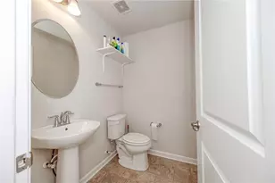 228 Oakmont Dr, Ross Twp, PA 15229 - Photo 15