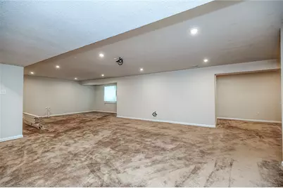 228 Oakmont Drive, Ross Twp, PA 15229 - Photo 31