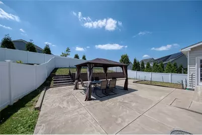 228 Oakmont Drive, Ross Twp, PA 15229 - Photo 41