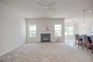 228 Oakmont Dr, Ross Twp, PA 15229 - Photo 9