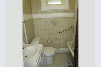 1200 Holmes St, McKees Rocks, PA 15136 - Photo 11