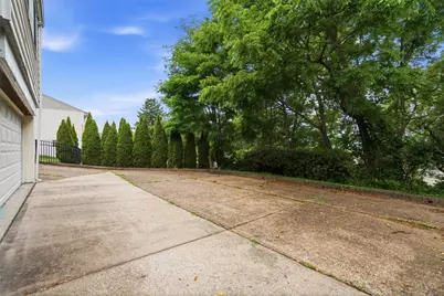 218 Old Lesnett Rd, Pittsburgh, PA 15241 - Photo 23
