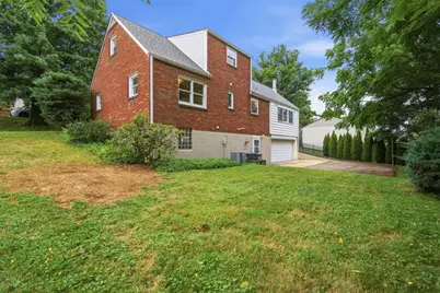 218 Old Lesnett Rd, Pittsburgh, PA 15241 - Photo 25