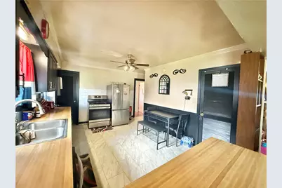 220 W Winter Ave, New Castle, PA 16101 - Photo 9