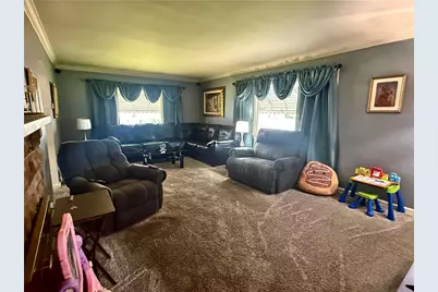 220 W Winter Ave, New Castle, PA 16101 - Photo 5