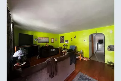 2031 Victoria Ave, Arnold, PA 15068 - Photo 9