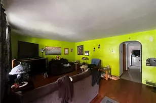 2031 Victoria Ave, Arnold, PA 15068 - Photo 9