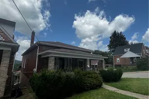 2031 Victoria Ave, Arnold, PA 15068 - Photo 3