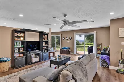 1 Swallow Hill Rd, Carnegie, PA 15106 - Photo 43