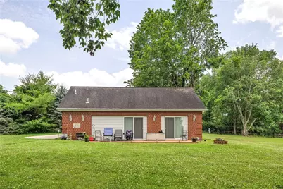 1 Swallow Hill Rd, Carnegie, PA 15106 - Photo 9