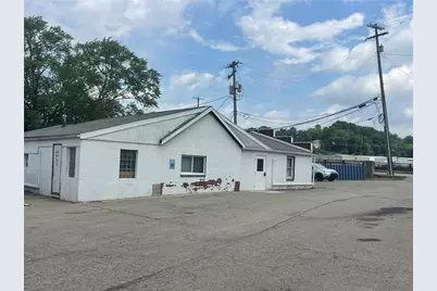 210 S Monroe Street, Butler, PA 16001 - Photo 3