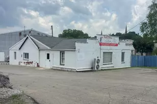 210 S Monroe St, Butler, PA 16001 - Photo 1