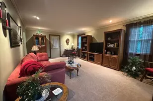 739 Melody Ln, Shenango Township, PA 16101 - Photo 7