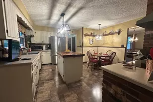 739 Melody Ln, Shenango Township, PA 16101 - Photo 3