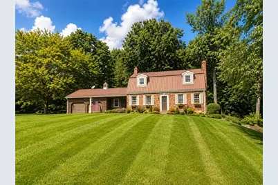 739 Melody Ln, Shenango Township, PA 16101 - Photo 1