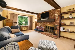 739 Melody Ln, Shenango Township, PA 16101 - Photo 5