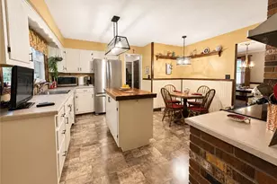 739 Melody Ln, Shenango Township, PA 16101 - Photo 3